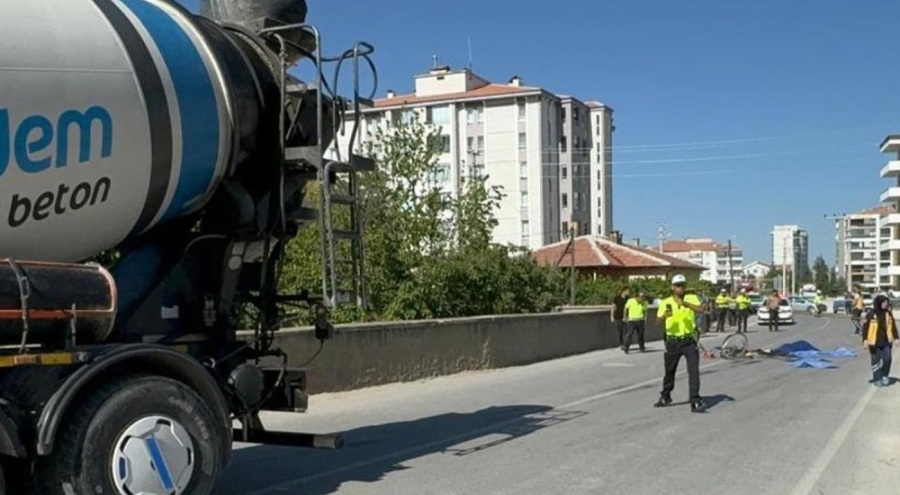 Beton mikserinin çarptığı bisikletli yaşamını yitirdi
