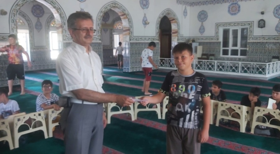 11 yaşındaki Zafer'den örnek davranış