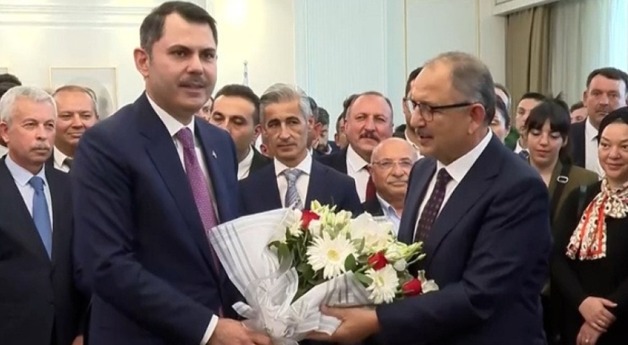 Çevre Bakanlığı'nda devir teslim töreni!