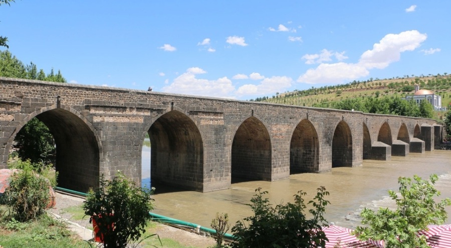 Diyarbakır'da sıcaklık rekoru kırıldı!