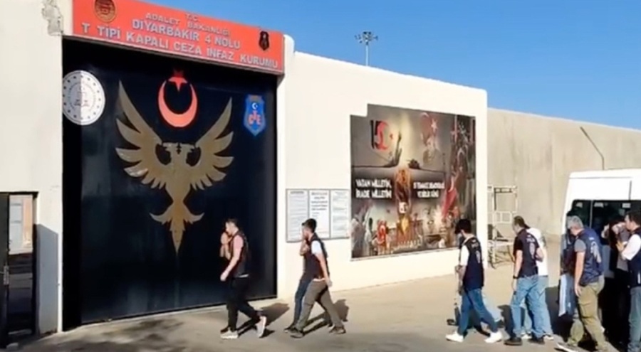 19 ilde "çocuk istismarı" soruşturması: 14 tutuklama