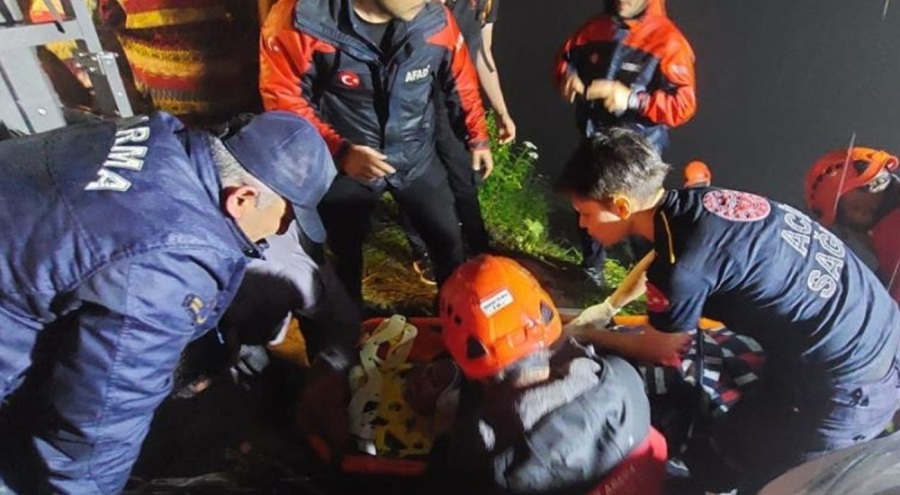 Kontrolden çıkan otomobil uçuruma yuvarlandı