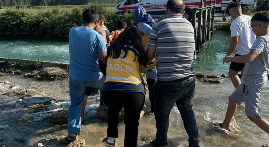 Sulama kanalına giren küçük çocuk boğuldu