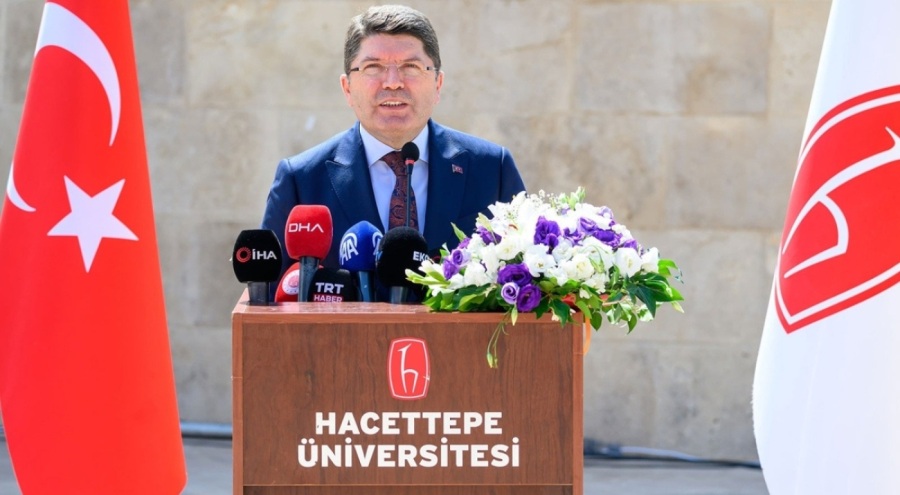 Bakan Tunç: Artık 3 yıl hakim ve savcı yardımcılığı olacak