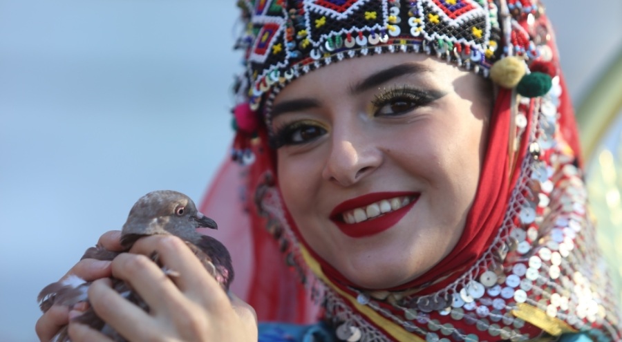 36. Altın Karagöz Halk Dansları Yarışması gösteriyle başladı