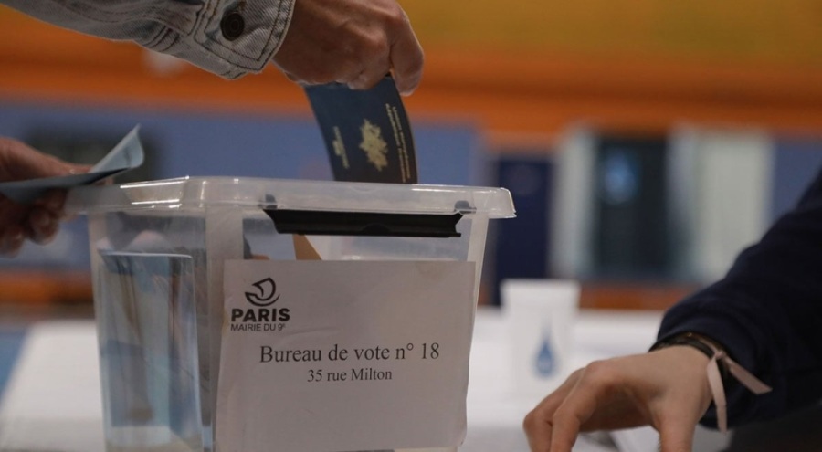 Fransa'da ikinci tur sona erdi