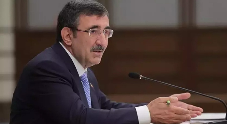 Cevdet Yılmaz'dan Pezeşkiyan ve Starmer'e tebrik mesajı