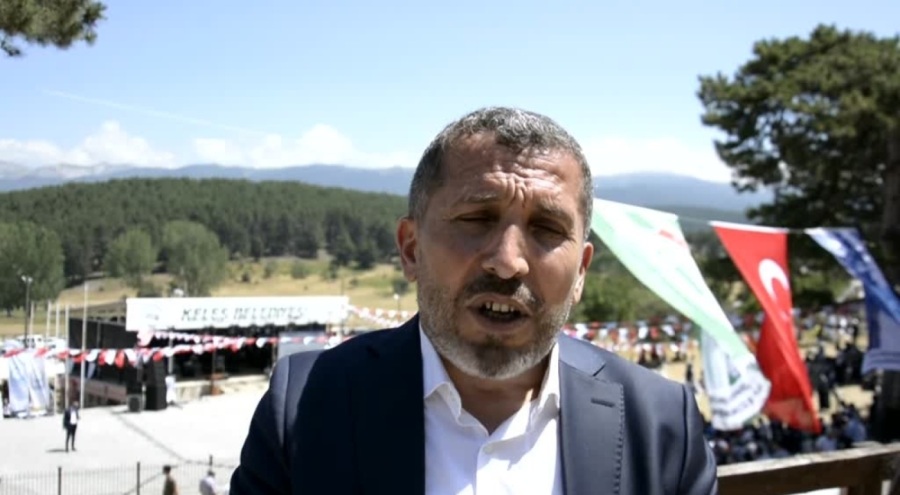 Bursalılar büyük Erzurum yayla şenliği'ne yoğun ilgi gösterdi