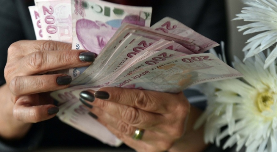 Sendikalar yarın asgari ücret açıklaması yapacak