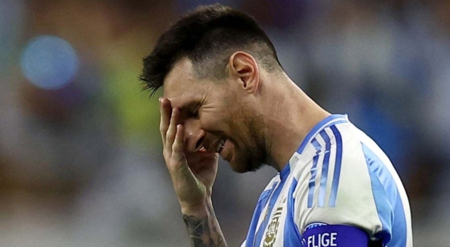 Lionel Messi bir kez daha tarihe geçti