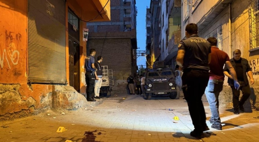 İki grup arasında silahlı kavga: 1'i ağır 2 kişi yaralandı