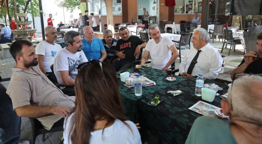 Nilüfer Belediye Başkanı Şadi Özdemir, Demirci Mahallesi'nde vatandaşlarla buluştu
