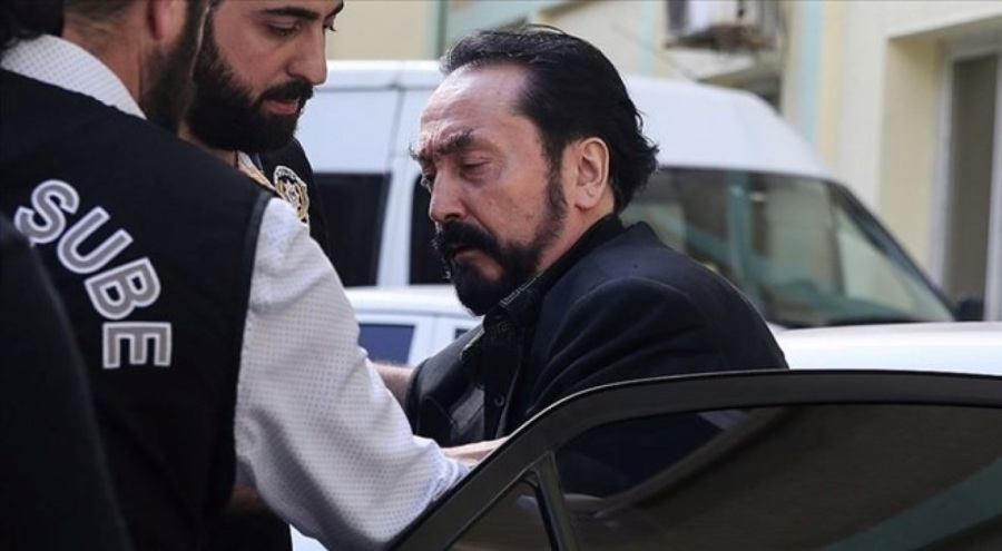 Adnan Oktar'ın "güncel yapılanma" davasında Oktar dışında tüm sanıklar tahliye edildi