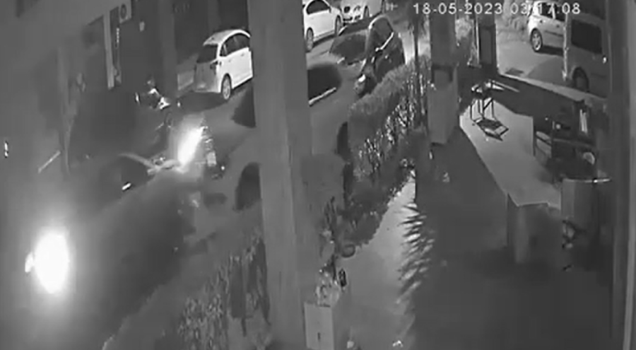Hız ve alkol kaza getirdi: Bursa'da meclis üyesi aracı pert etti!