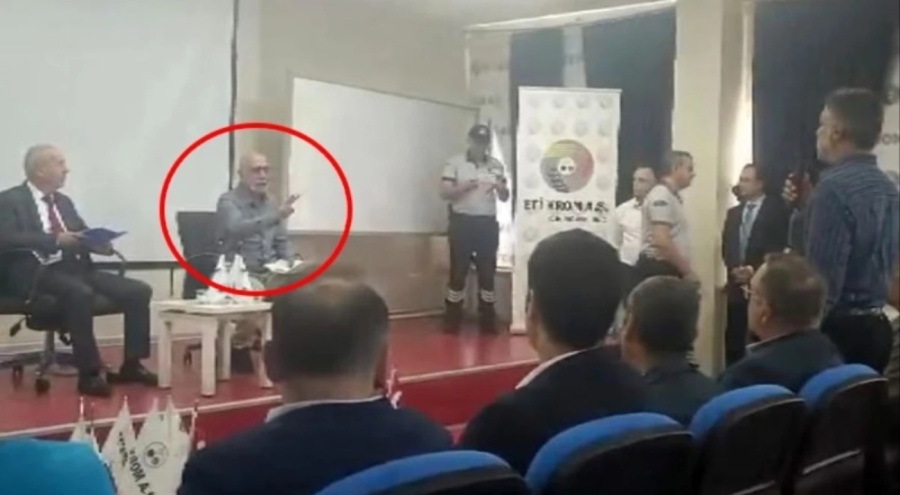 Eti Krom'un sahibinden eylem yapan işçilere tehdit! "Herkesi kapının önüne koyarım"