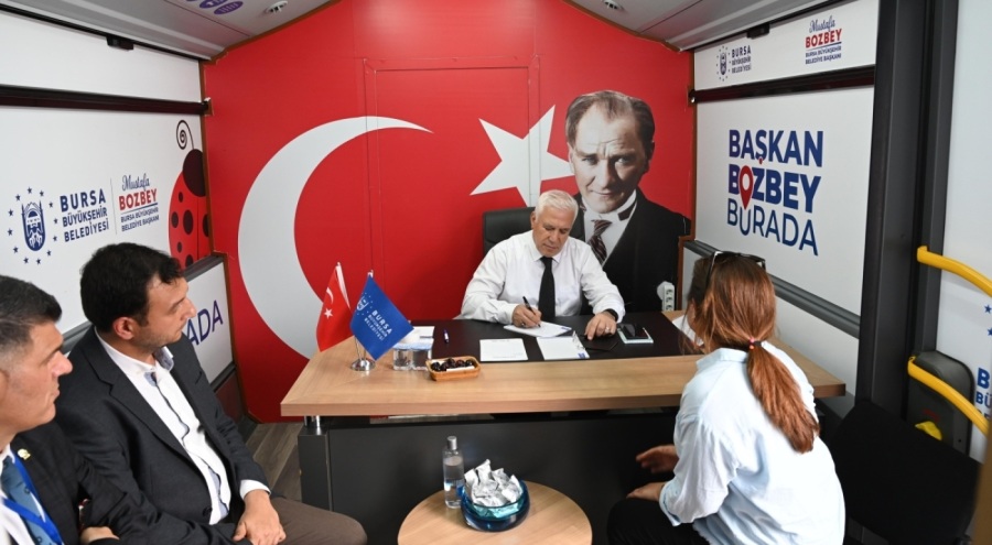 Bursa Büyükşehir Belediye Başkanı Bozbey makamını Keles'e taşıdı