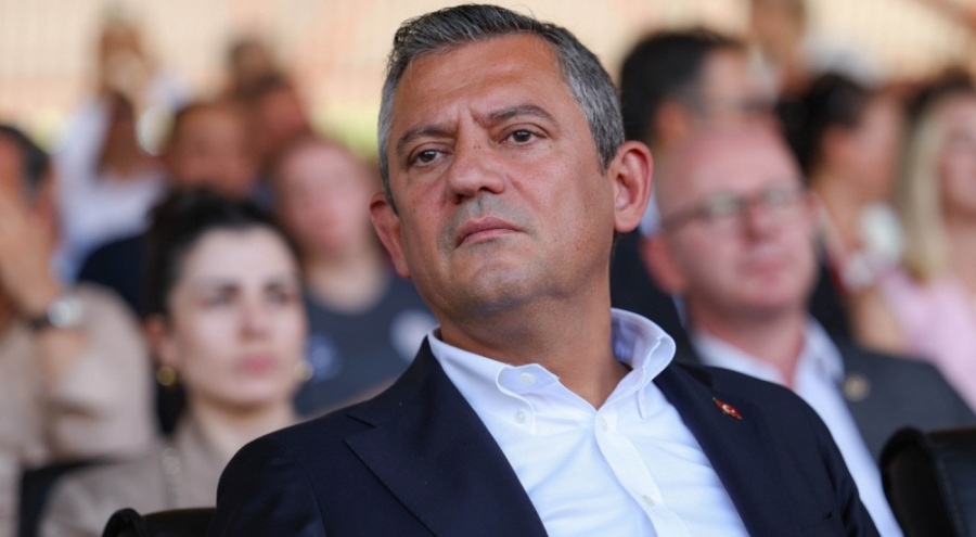 Bosna Hersek'te Erdoğan'ın mesajının yarıda kesilmesine Özgür Özel'den tepki