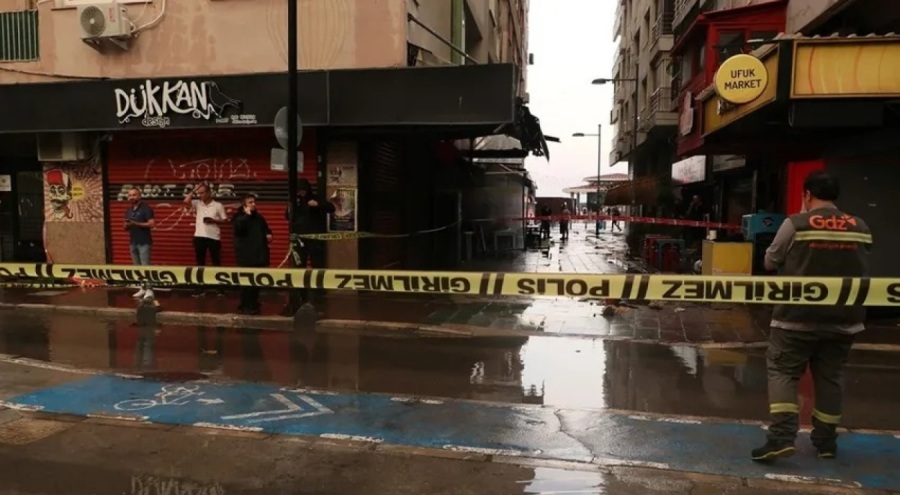 Sağanak yağıştan kaçmaya çalışırken elektrik akımına kapılan 2 kişi can verdi