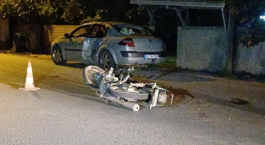 Düzce'de motosikletle otomobil çarpıştı