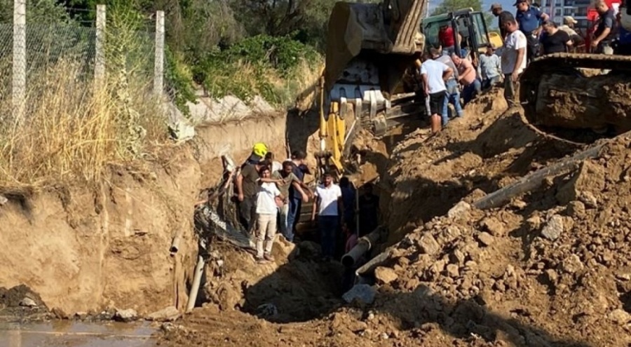 Kanal çalışmasında göçük! 3 ölü, 1 yaralı