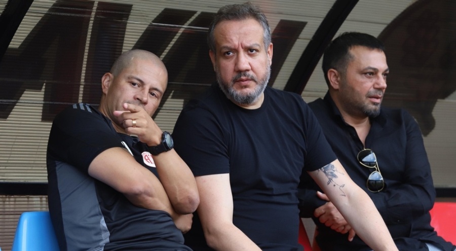 Antalyaspor, Alex yönetimindeki ilk maçında mağlup oldu