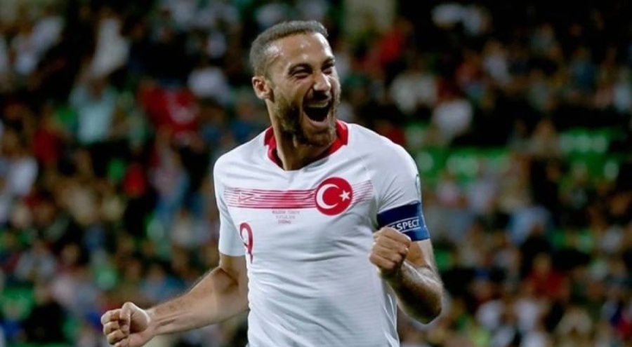 Fenerbahçe, Cenk Tosun transferini duyurdu