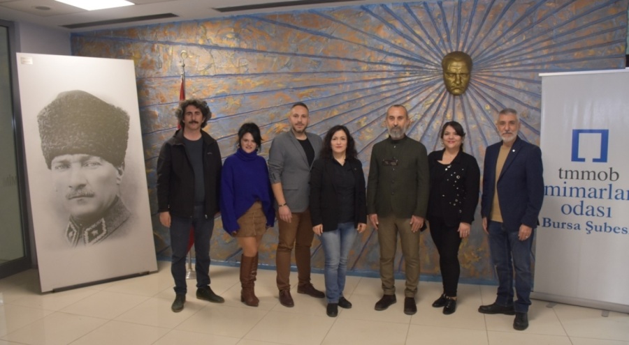 TMMOB Mimarlar Odası Bursa Şubesi'nden çağrı! "Kamusal alanlara sahip çık"