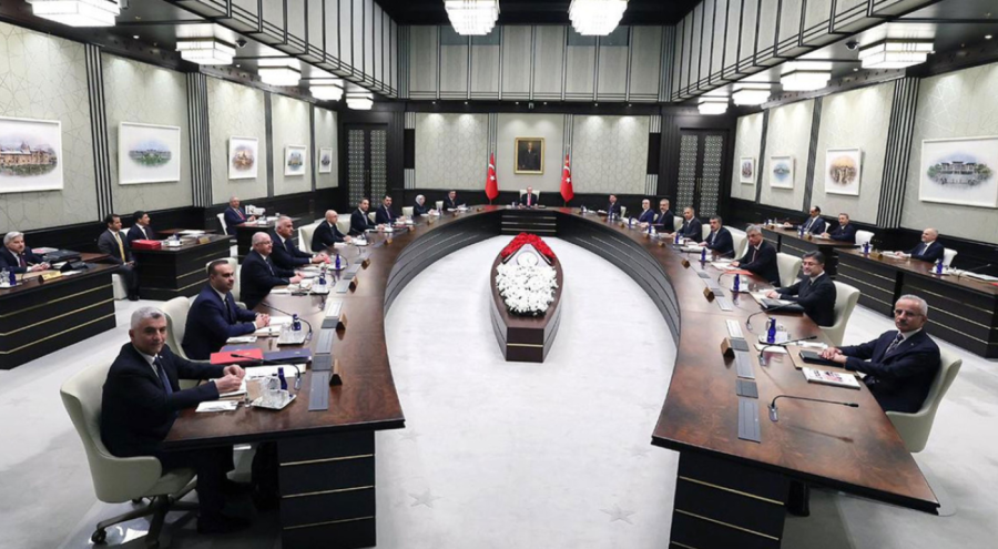 Cumhurbaşkanı Erdoğan başkanlığında kabine toplantısı başladı!