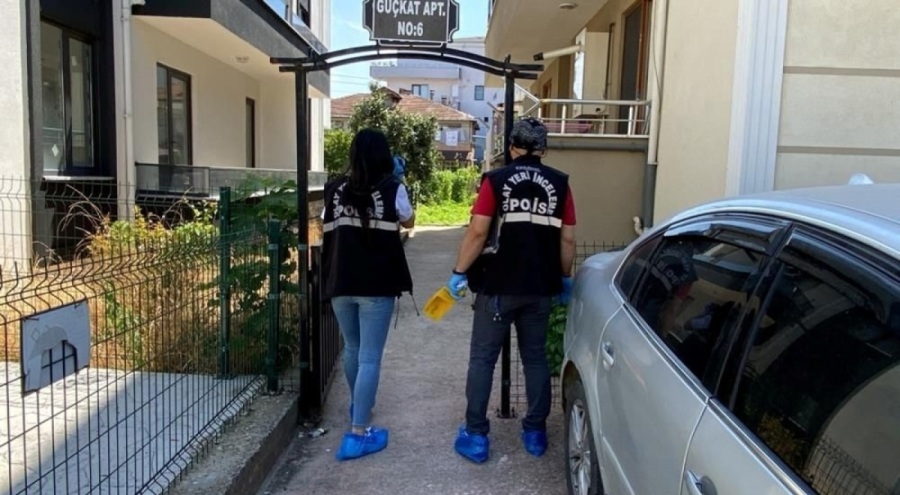 22 yaşındaki genç evinde ölü bulundu