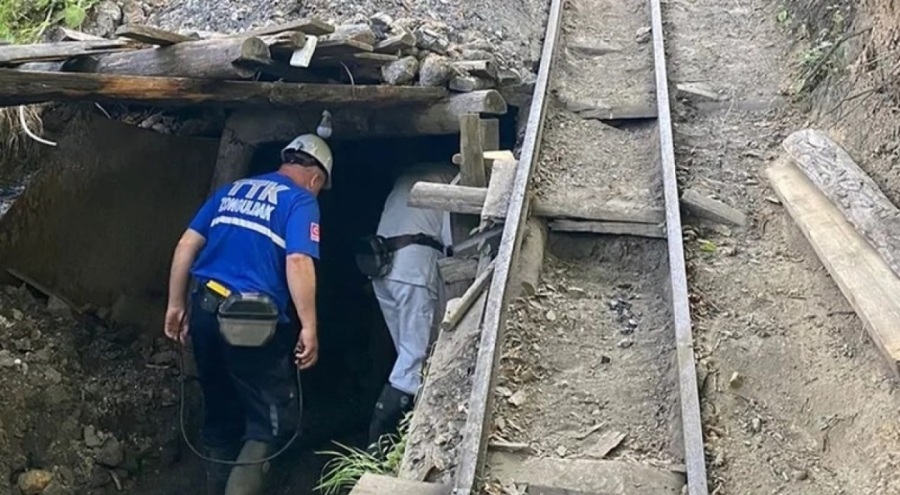 Ruhsatsız maden ocağında göçük! 1 işçi toprak altında kaldı