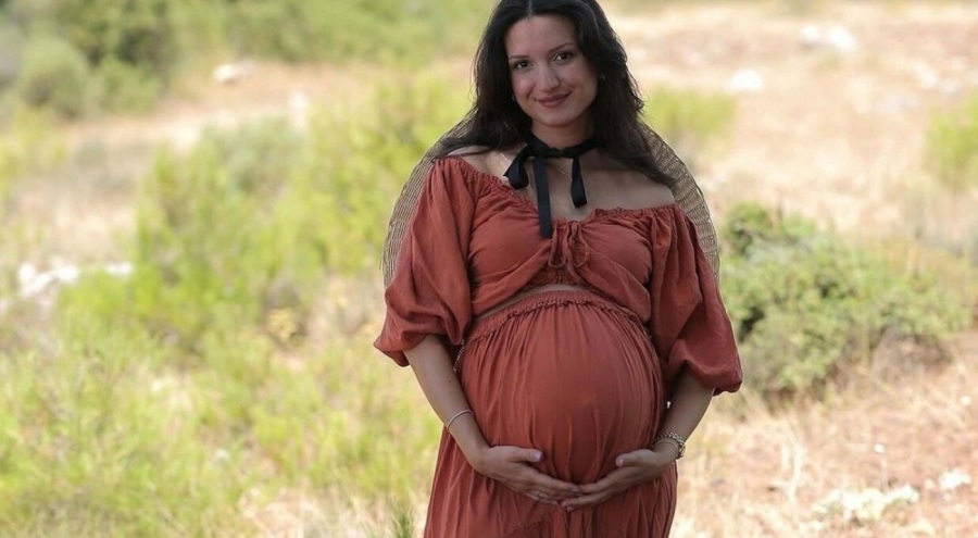 Kazadan sonra dünyaya getirdiği bebeğini kucağına alamadan öldü