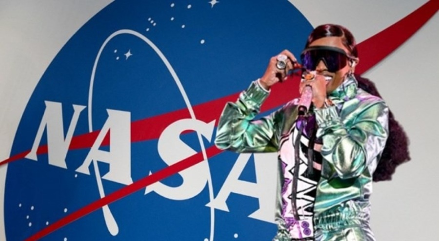 NASA'dan bir ilk: Uzayın derinliklerine hip-hop şarkısı gönderdi