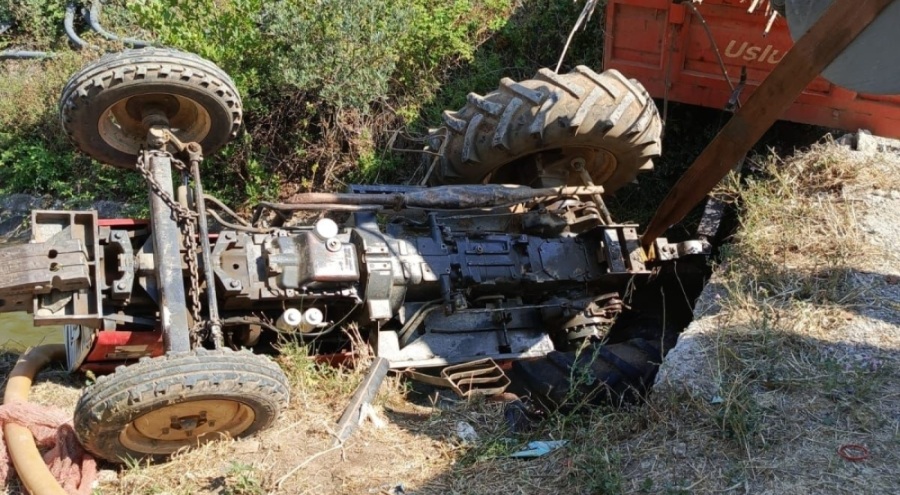 Bursa'da sulama kanalına devrilen traktördeki genç  can verdi
