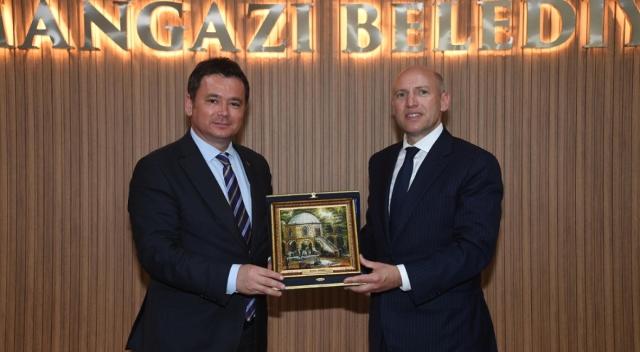 Osmangazi Belediye Başkanı Erkan Aydın, Almanya Hessen eyaleti Bakanı Pentz'i ağırladı