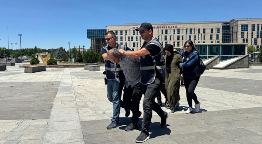 Atatürk Anıtı'na saldırı davası başladı: "Allah'ın huzuruna çıkıp onunla konuştum, ben mesihim"