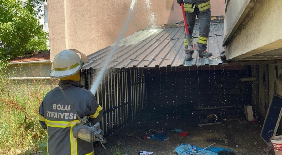 Daha önce de yapmışlar... Oyun oynayan çocuklar garajda yangın çıkardı