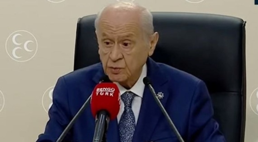 Bahçeli'den sokak hayvanları düzenlemesine ilişkin açıklama