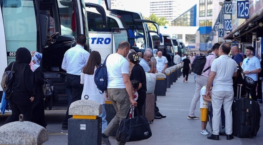 Yerli turistler 45,3 milyar lira harcama yaptı