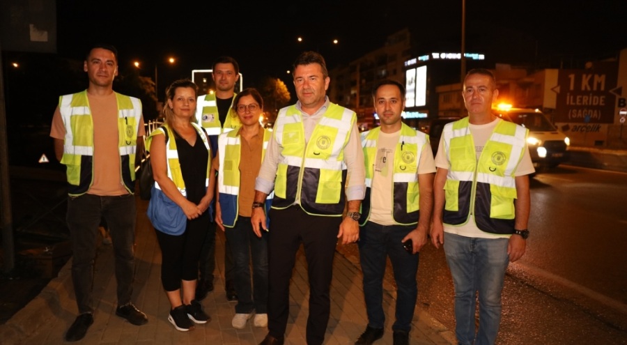 Büyükşehir'den gece mesaisi: "Bursalıları gülümsetmeye devam edeceğiz"