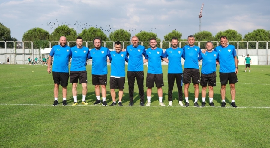 Bursaspor teknik direktörü Batalla'nın ekibi belli oldu