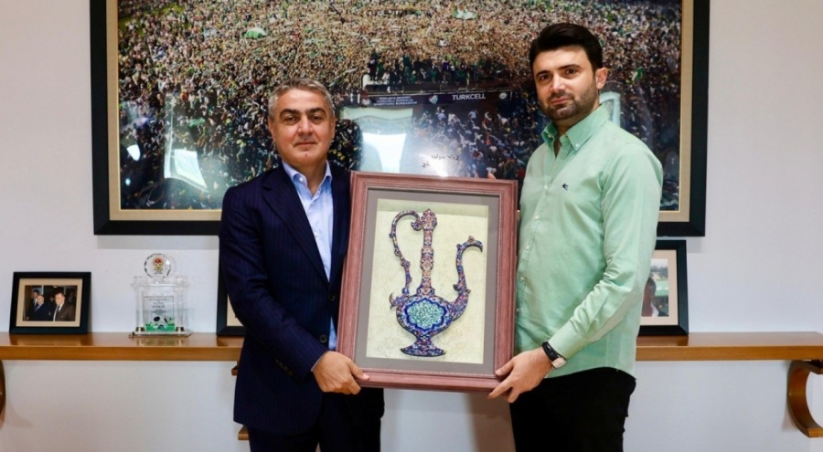 Bursa Gençlik ve Spor İl Müdürü Aksoy'dan, Bursaspor'a ziyaret