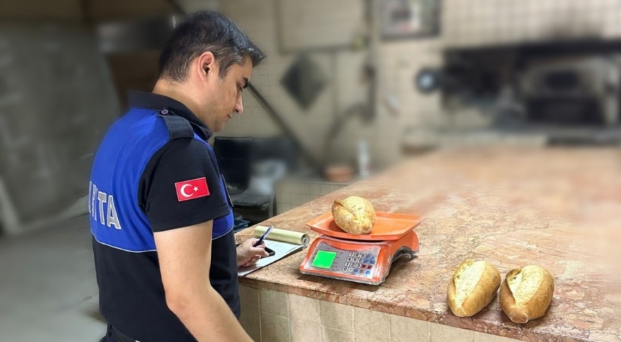İnegöl'de zabıtalar fırınları denetledi