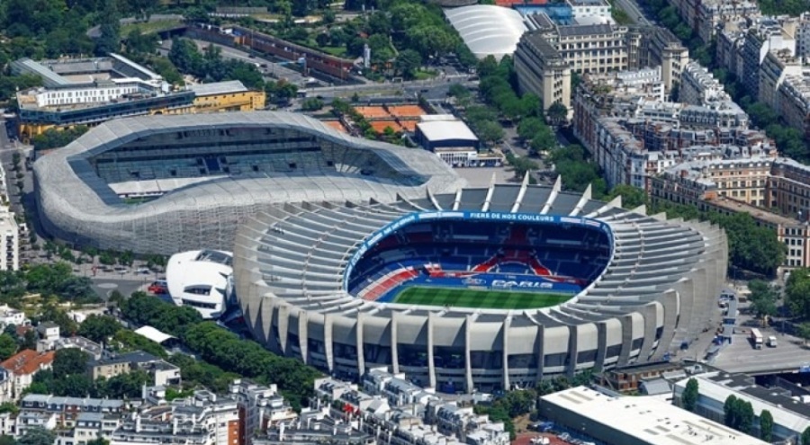 Paris'te bomba paniği: İsrail maçından önce şüpheli çanta bulundu