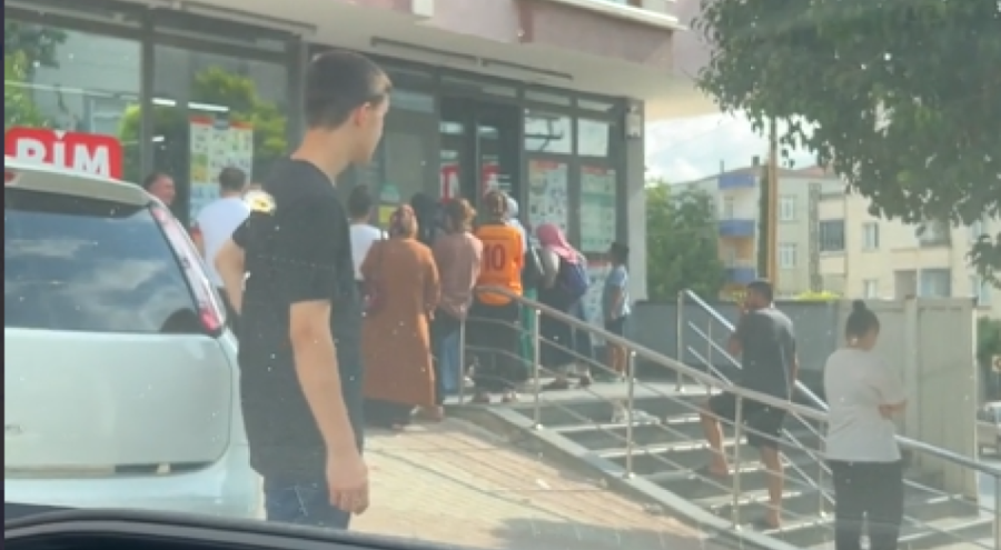 Bursa'da vantilatör krizi! Sabah erkenden sıraya girdiler:  "Büyük oyun dönüyor"