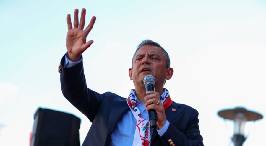 Özgür Özel'den Gemlik'te kentsel dönüşüm çağrısı: Elimizi kolumuzu bağlamaya çalışıyorlar