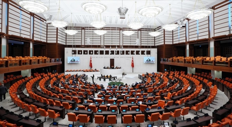 Somali tezkeresi Meclis'te kabul edildi