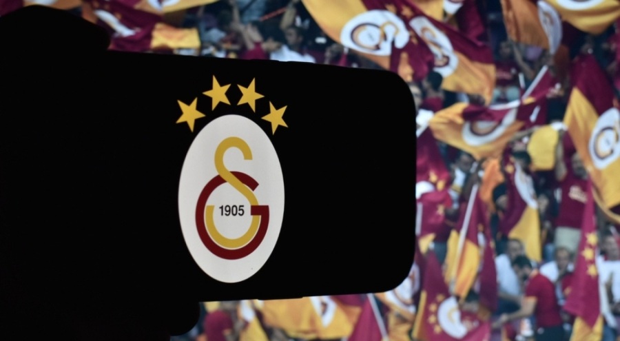 Galatasaraydan A Mill&icirc; Kadın Voleybol Takımı açıklaması