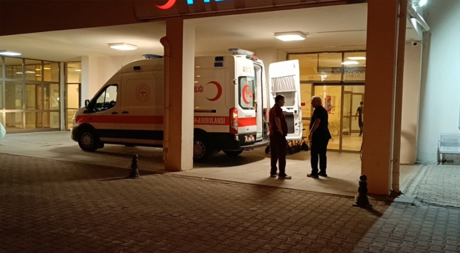 Düğünde tabancası ateş aldı; kendisi öldü, arkadaşı yaralı