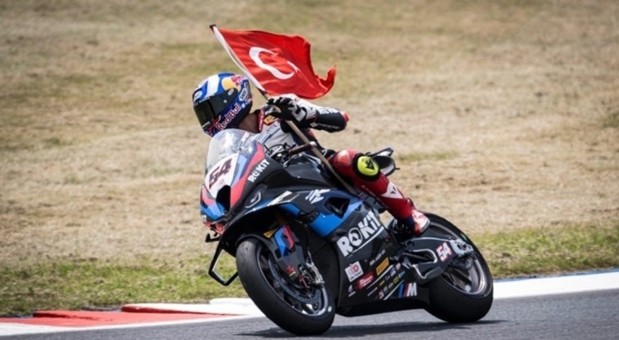 Toprak Razgatlıoğlu'nun gözü rekorda