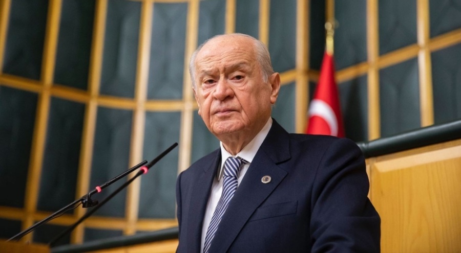 Bahçeli ve 10 kurmayı oylamaya katılmadı